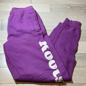 Cool Purple Women’s Size S Sweatpants from Roots!